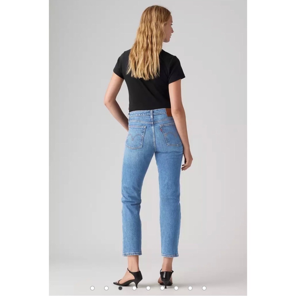 LEVI'S Wedgie Straight Jeans Size 26 - Picture 3 of 12